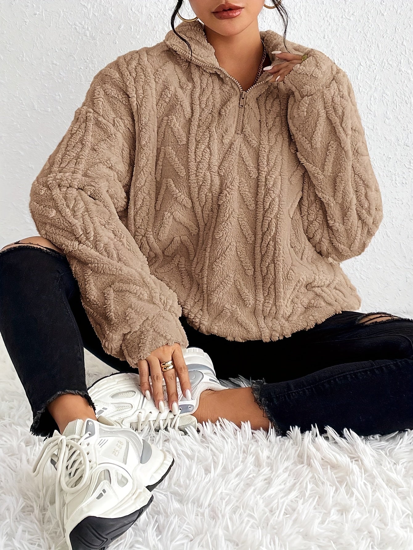 The Eloise — Oversized Cozy Knit Sweater